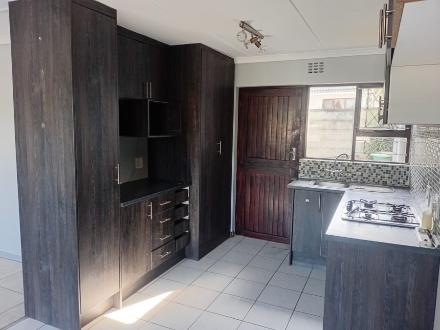 3 Bedroom Property for Sale in Nahoon Valley Park Eastern Cape